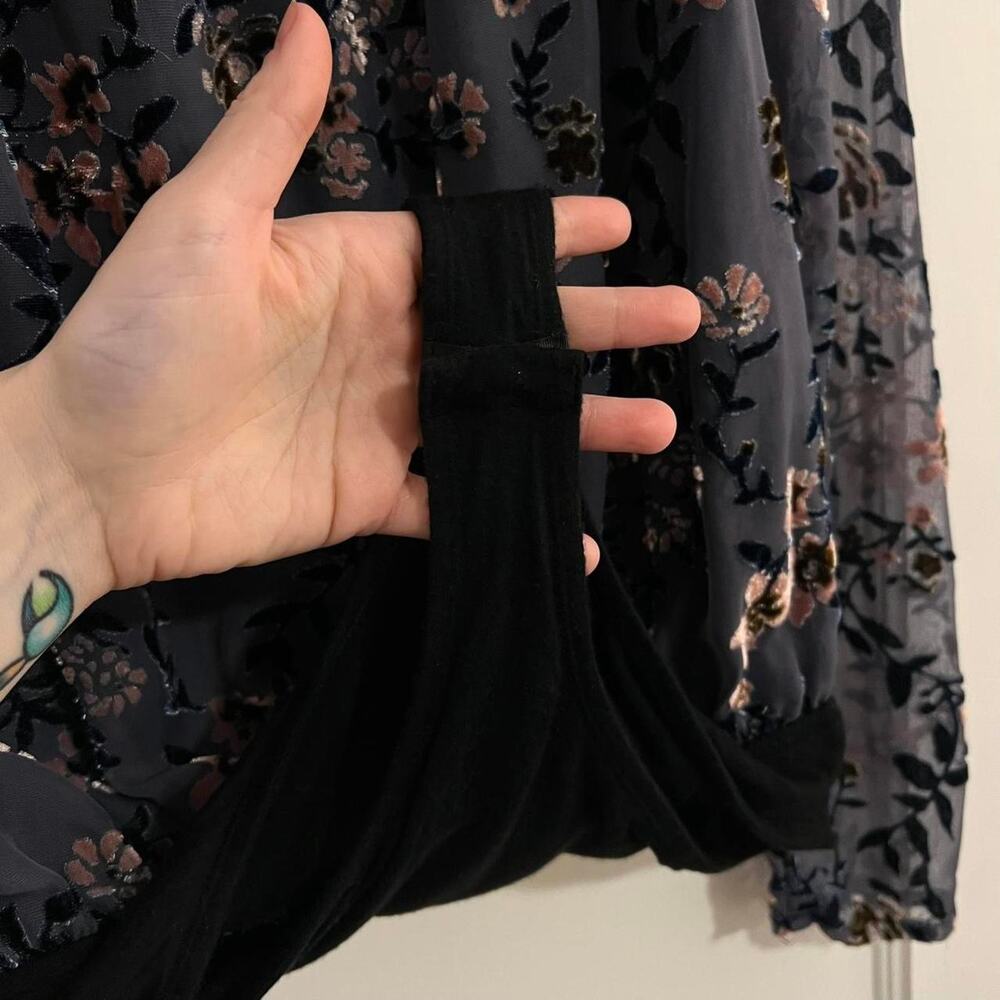 Apricot Lane Floral Velvet/Velveteen Bodysuit - Picture 7 of 7